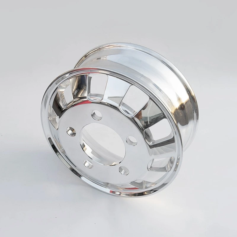 17.5'' 5 Lug Polished Truck Wheels suppliers
